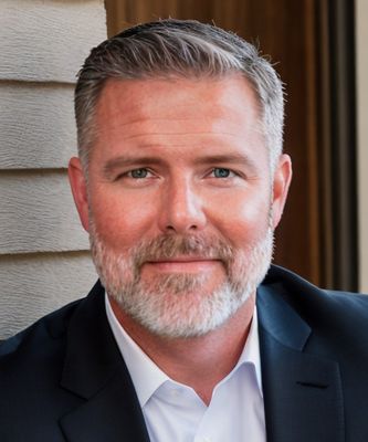 Portrait of Kelly Whitten, Realtor@